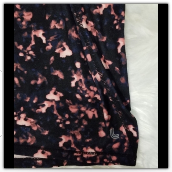 Lole Racer back tank size small - Picture 4 of 4